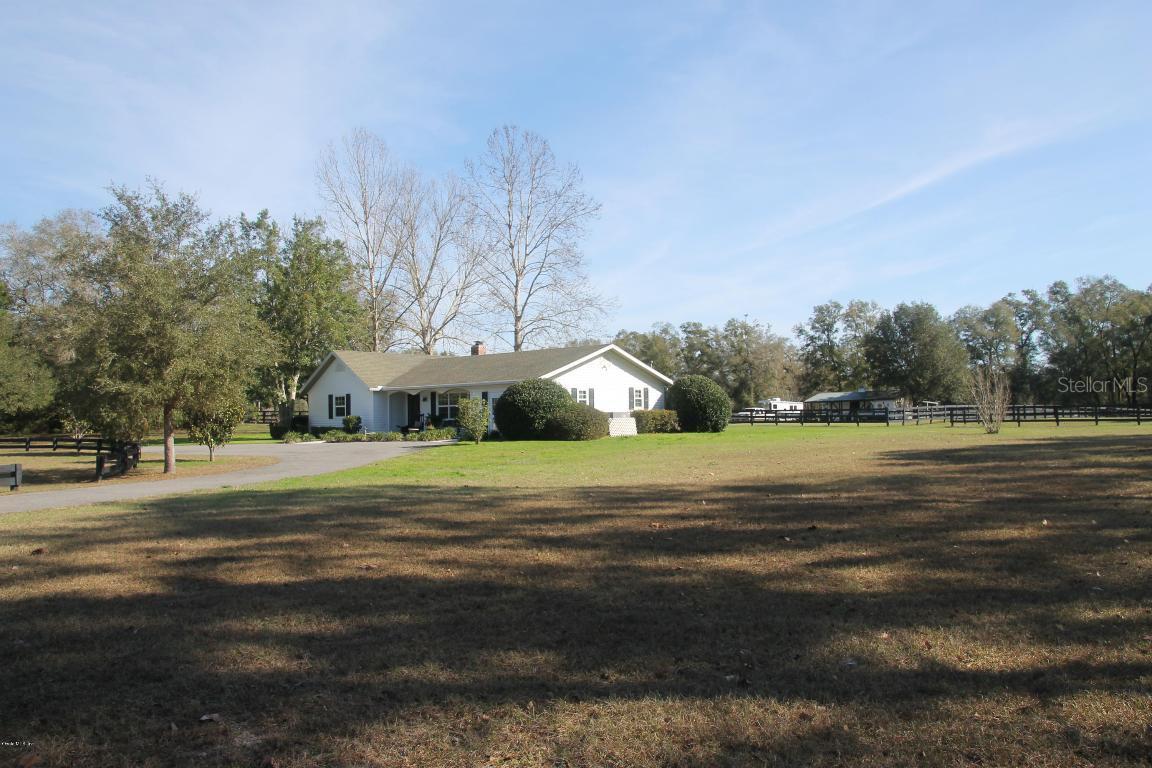 6 Meadow Wood Dr., Ocala, FL 34482