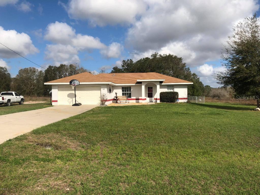 229 Malauka Rd., Ocklawaha, FL 32179