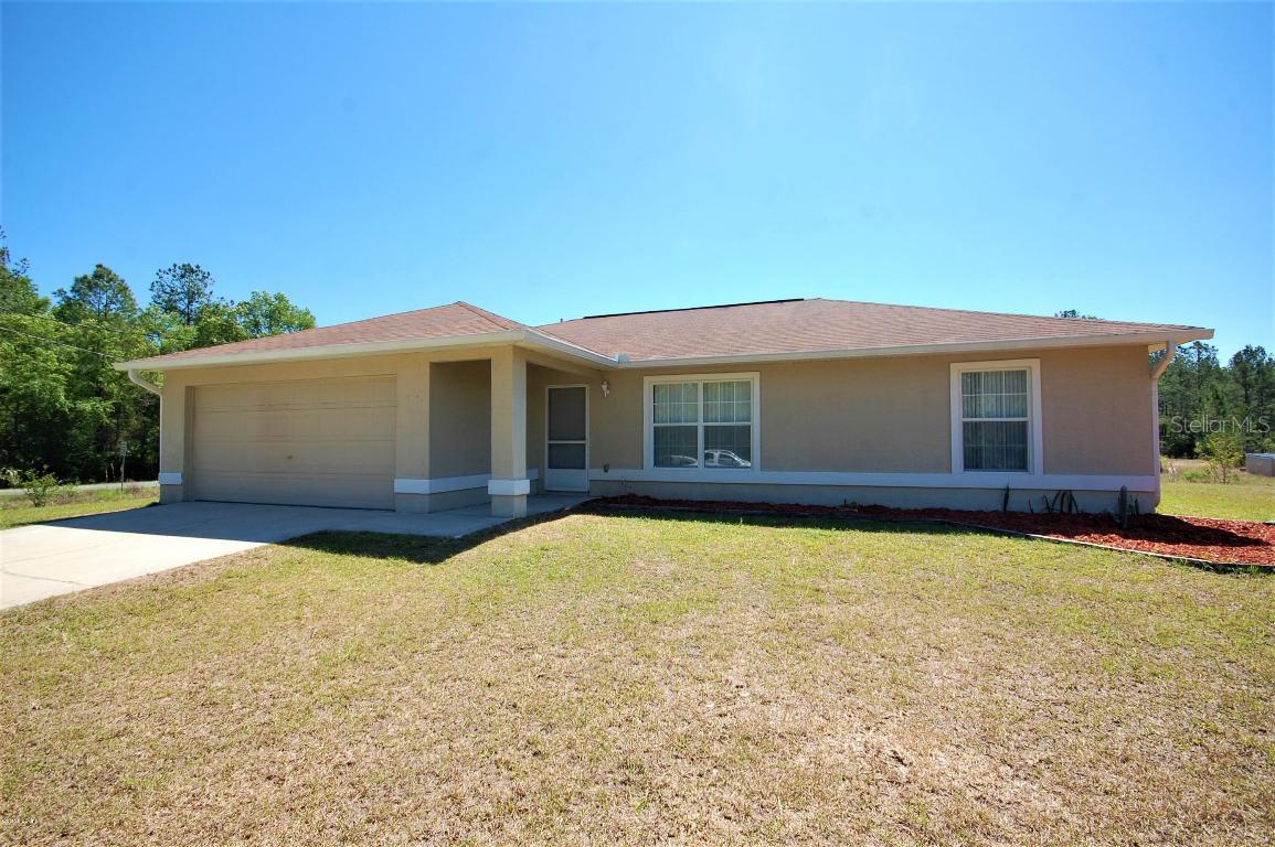 10490 NE 130 Ave., Fort Mccoy, FL 32134