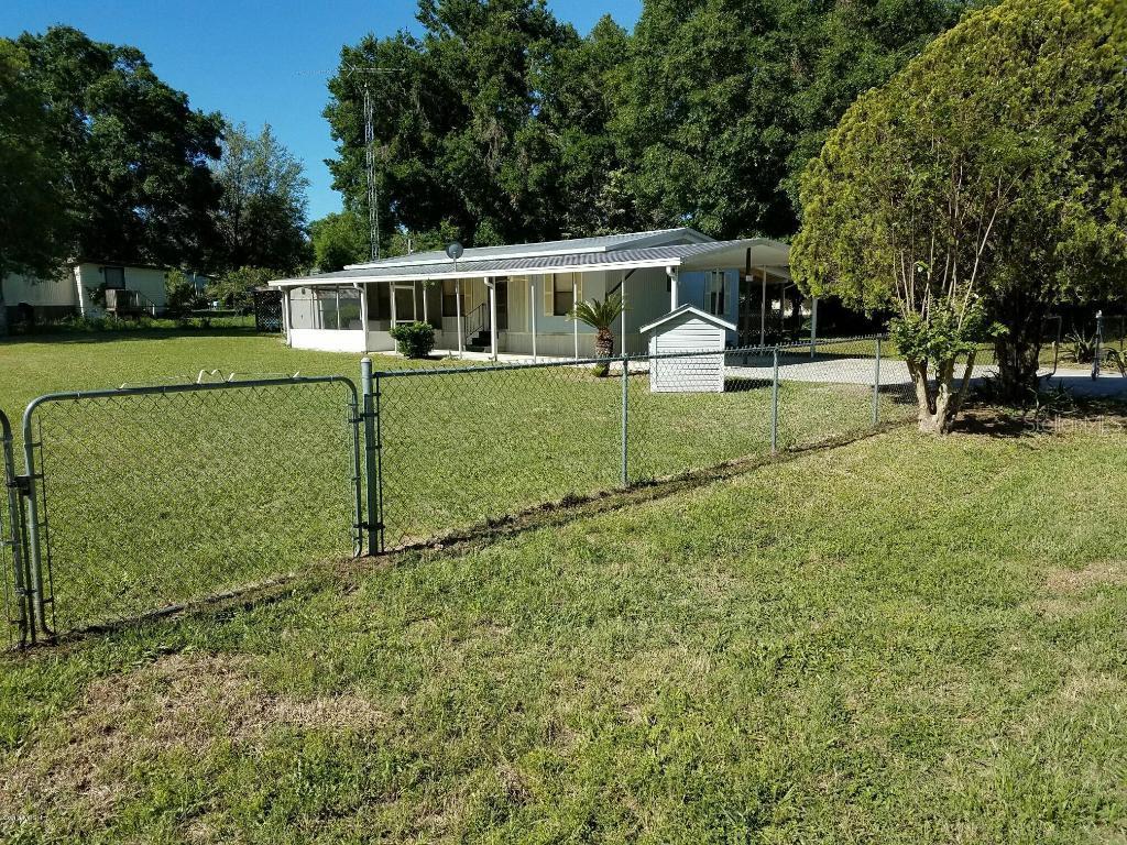 10950 SE 130th Pl., Ocklawaha, FL 32179