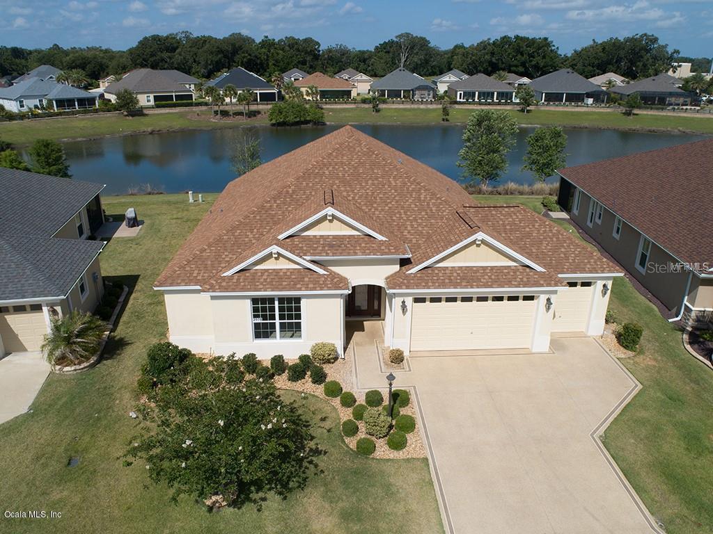 2978 Bartow Ln., The Villages, FL 32163