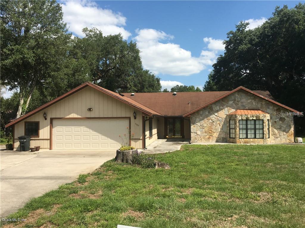 5207 County Road 114d, Wildwood, FL 34785