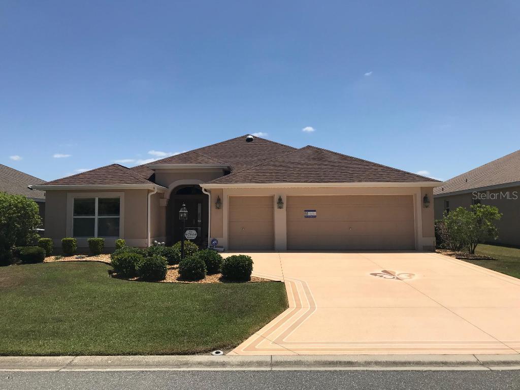 784 Enisgrove Way, The Villages, FL 32163