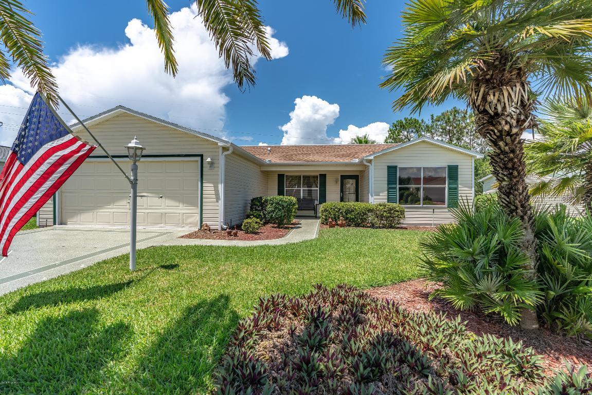818 Camino Del Rey Dr., The Villages, FL 32159