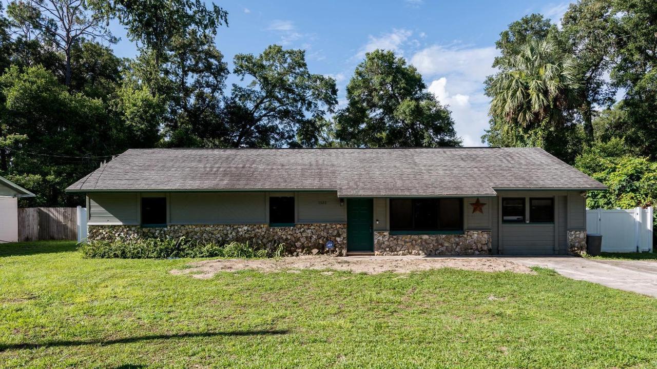 1520 NE 39th St., Ocala, FL 34479