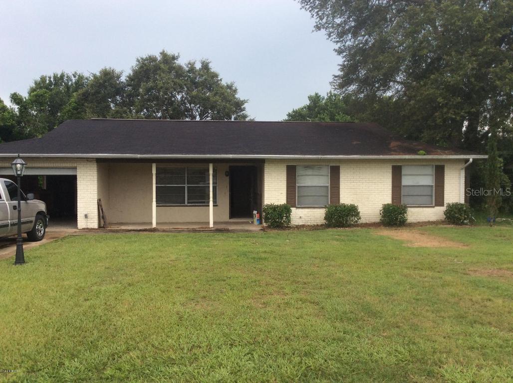 37 Palm Rd., Ocala, FL 34472