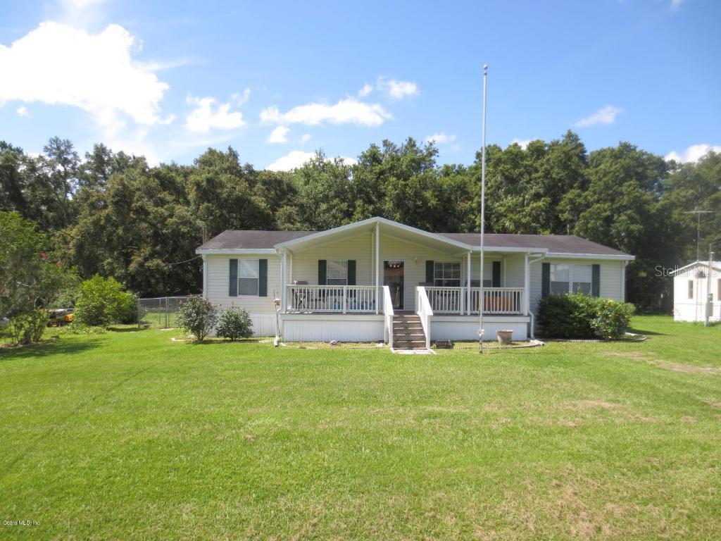 18378 SE 90th Ln., Ocklawaha, FL 32179