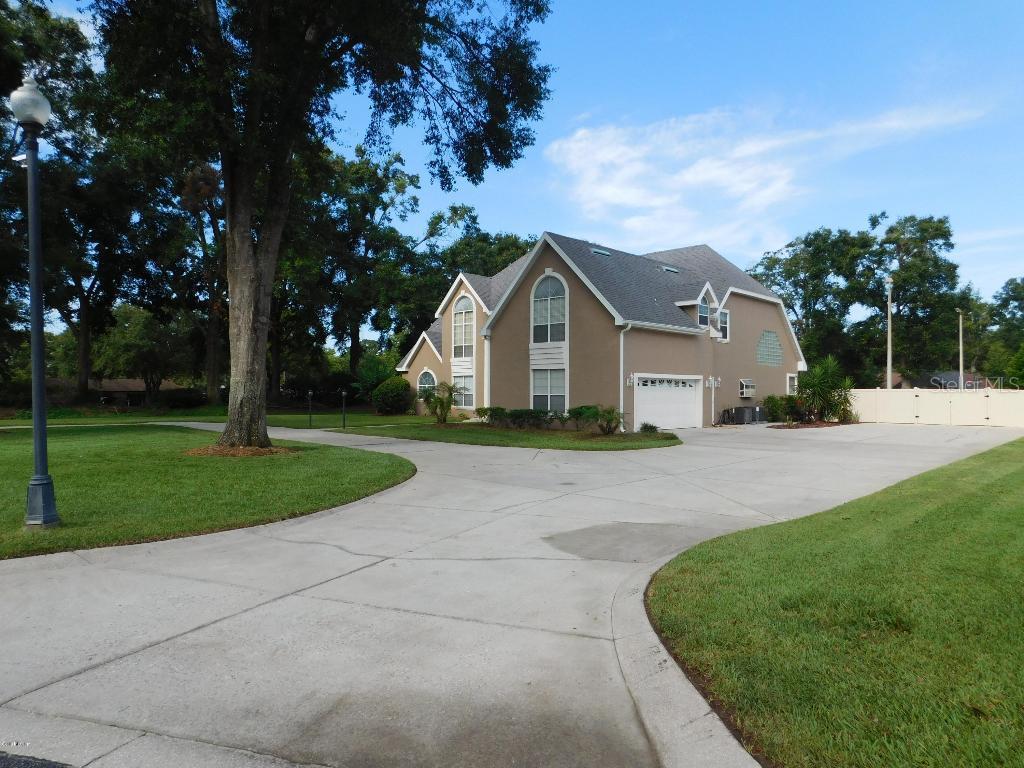 24 NE 56 Ter., Ocala, FL 34470