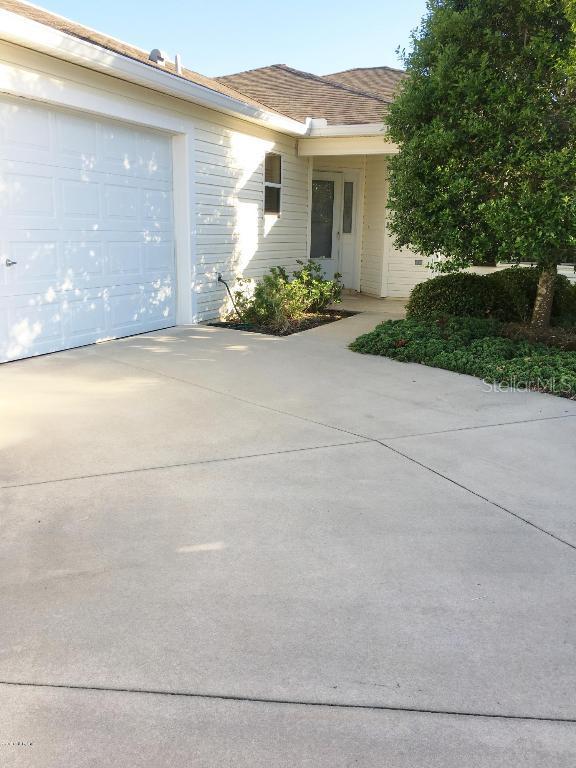 8964 SE 168 Tailfer St., The Villages, FL 32162