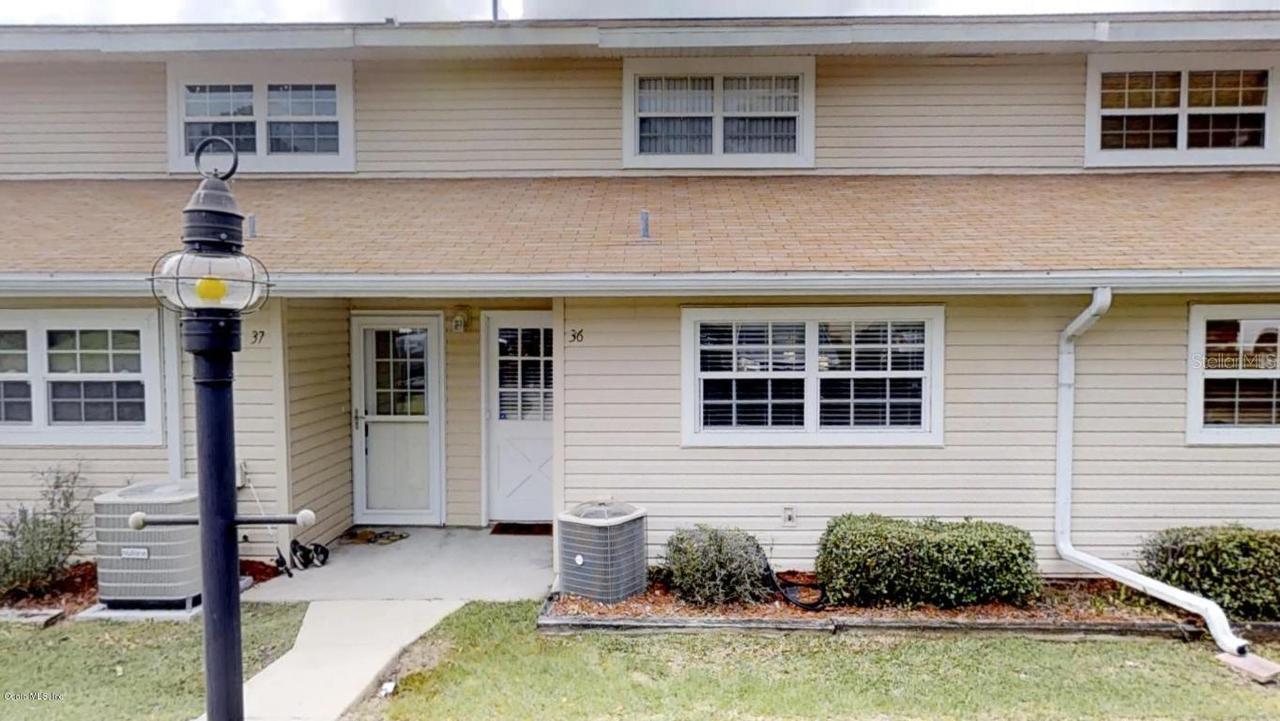 11001 SE Sunset Harbor Rd. #E36, Summerfield, FL 34491