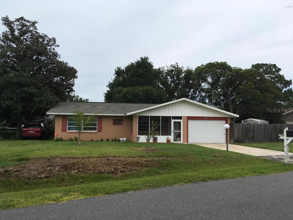 489 Lake Rd., Ocala, FL 34472