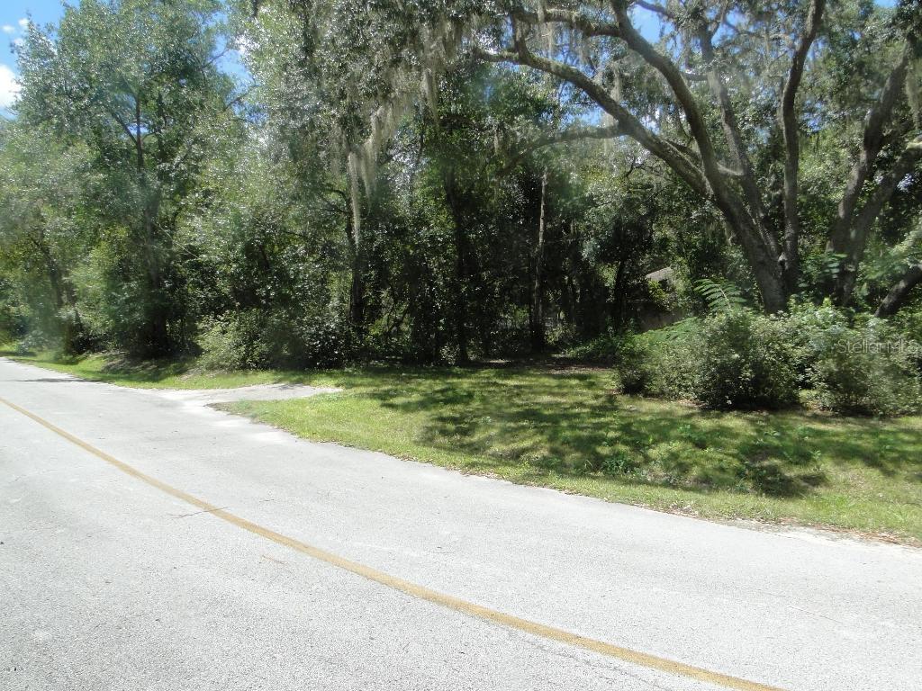 5796 SE 166th Ct., Ocklawaha, FL 32179