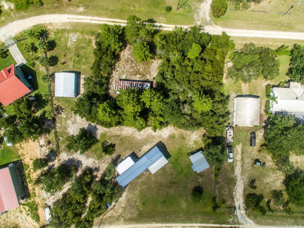 21595 NE 133rd Pl., Fort Mccoy, FL 32134
