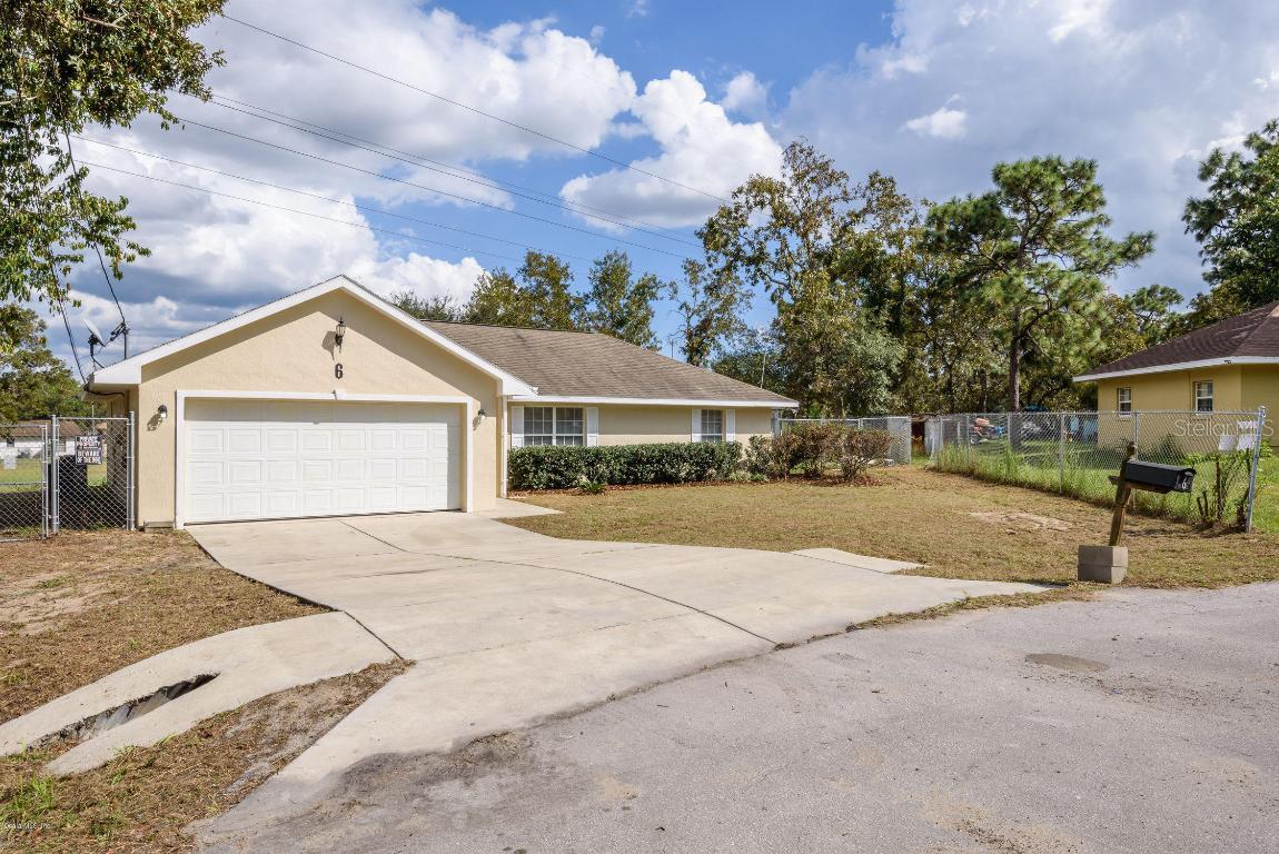 6 Pine Terrace Way, Ocala, FL 34472