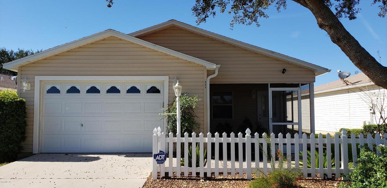 444 Canterbury Ct., The Villages, FL 32162