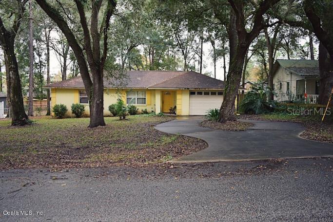 112 Teak Rd., Ocala, FL 34472