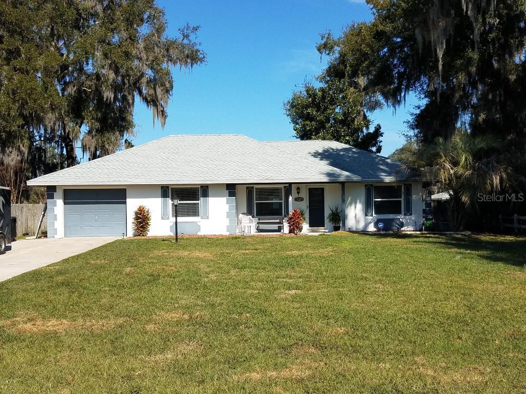 1029 Cr 463b, Lake Panasoffkee, FL 33538