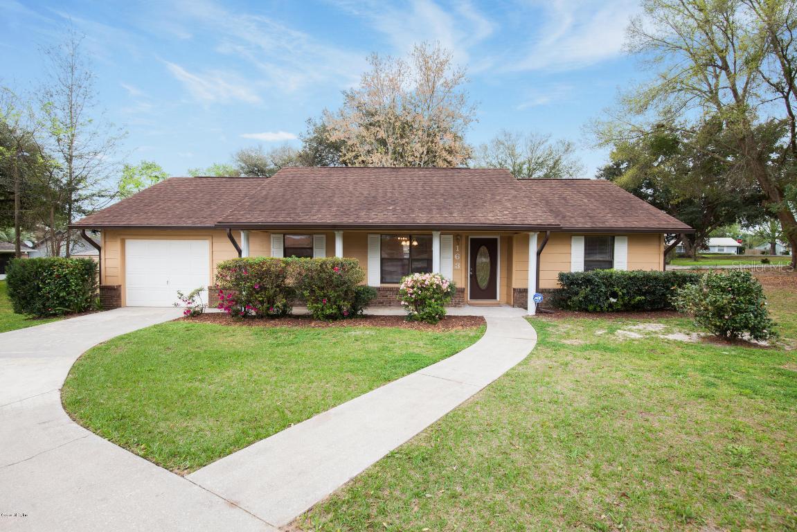 163 Almond Rd., Ocala, FL 34472