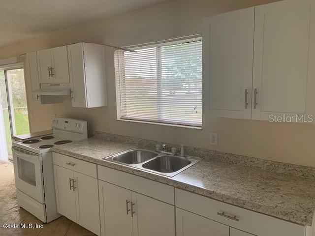 324 Oak Trk Ct., Ocala, FL 34472