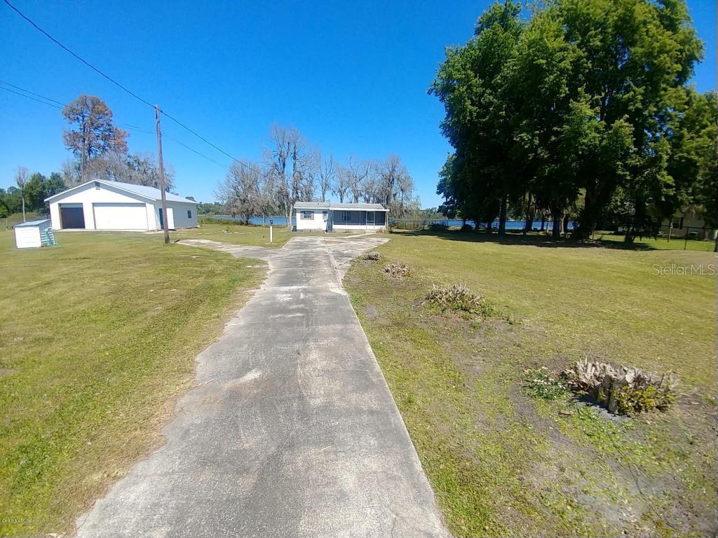 14827 NE 86th Ln., Silver Springs, FL 34488