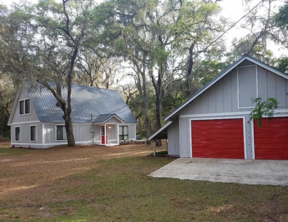 185 Bumpy Rd., Melrose, FL 32666