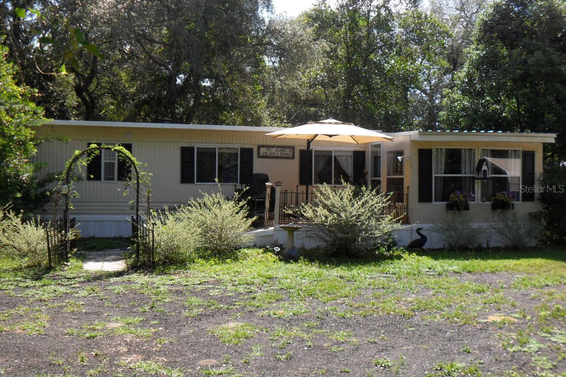 15367 NE 160 Ave Rd., Fort Mccoy, FL 32134