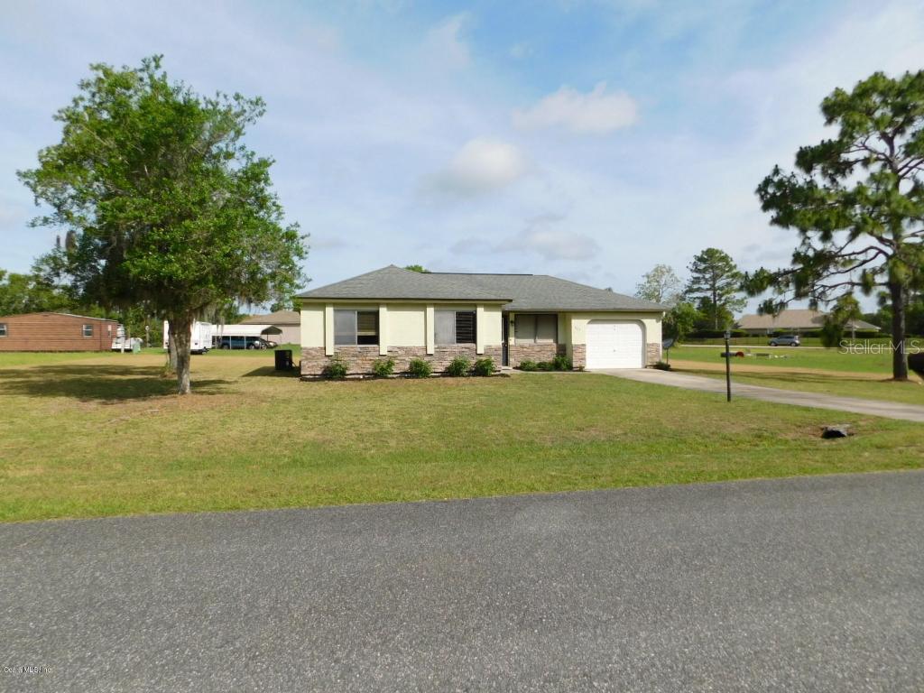 541 Midway Trk Pass, Ocala, FL 34472
