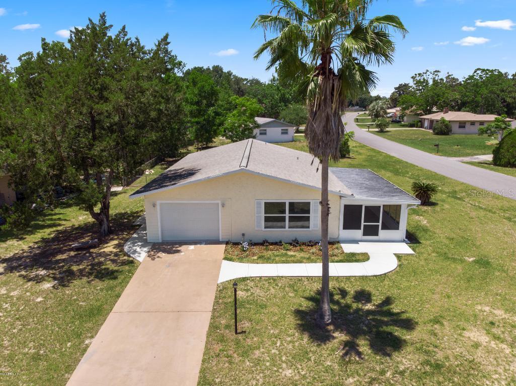 1 Bahia Ct Loop, Ocala, FL 34472