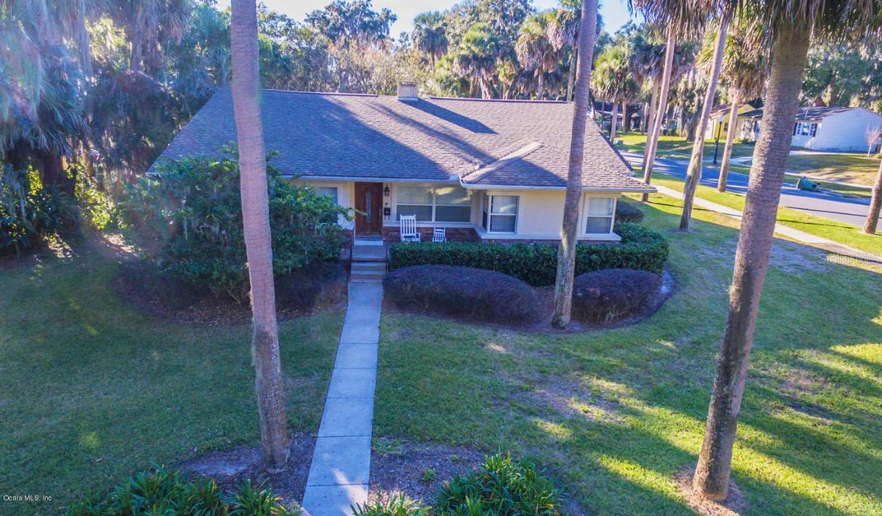 1403 S 8th St., Leesburg, FL 34748