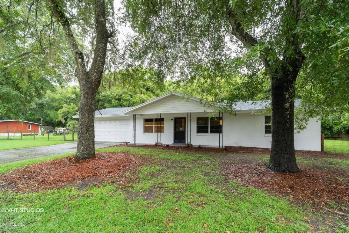 12330 SE 130th Ave., Ocklawaha, FL 32179