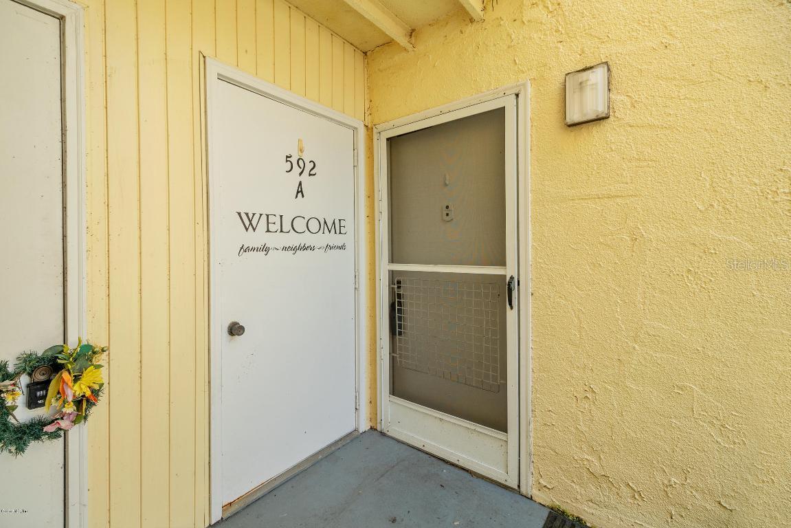 592 Fairways Cir. #A, Ocala, FL 34472