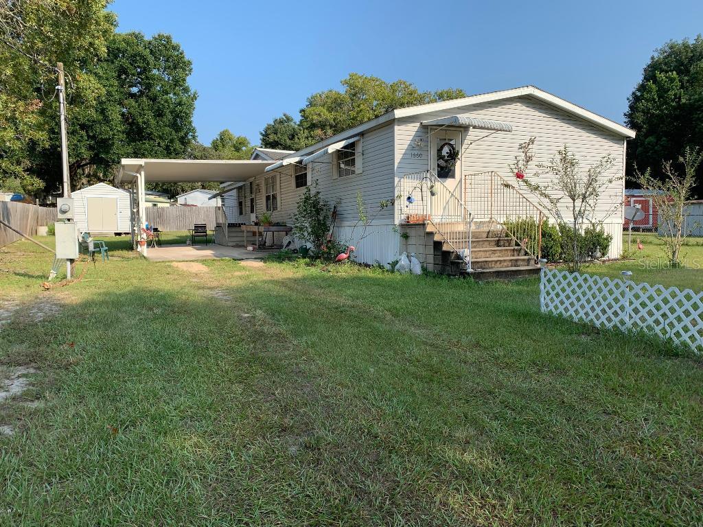 1660 SE 160 Ter., Ocklawaha, FL 32179