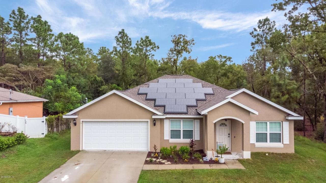 15 Hemlock Loop Course, Ocala, FL 34472