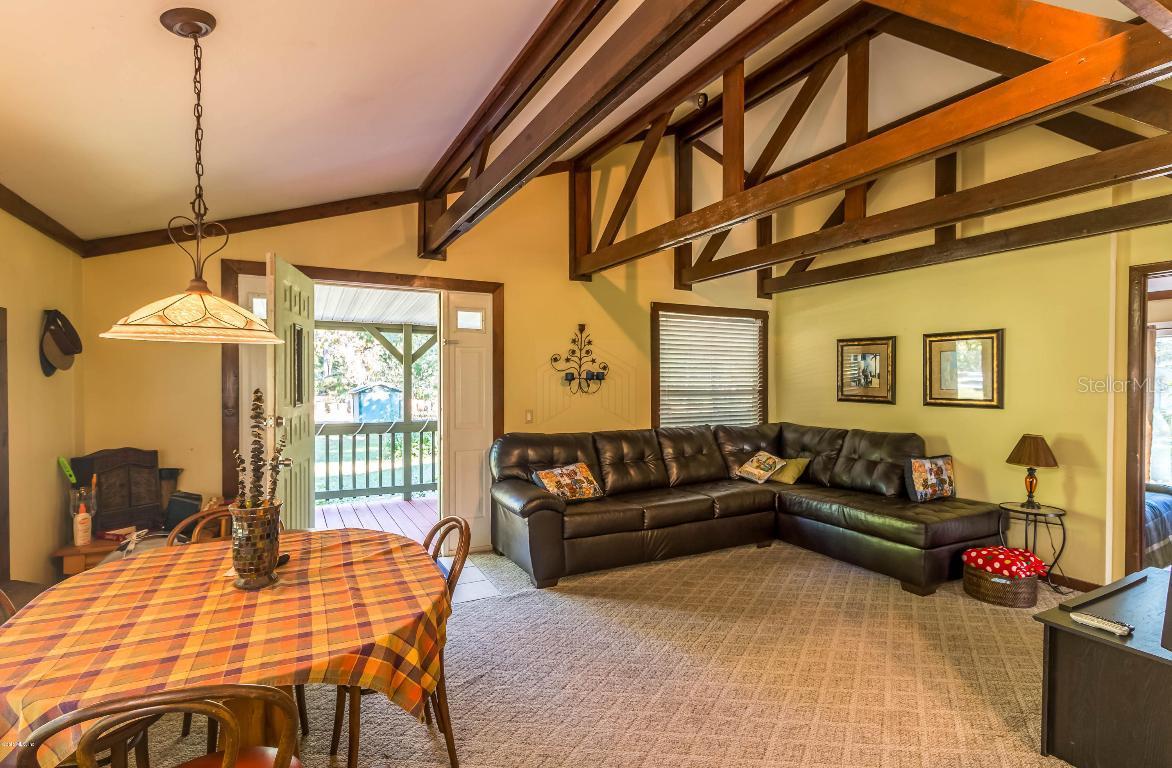 8680 N Meyer Sq., Dunnellon, FL 34433