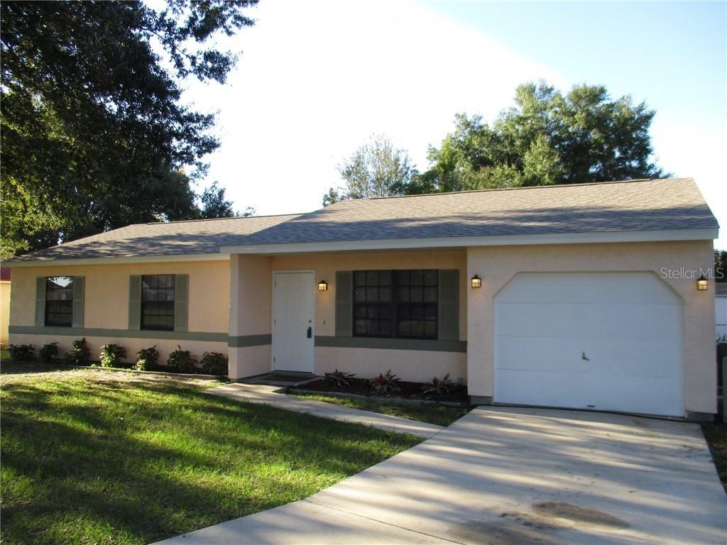333 Oak Track Loop, Ocala, FL 34472