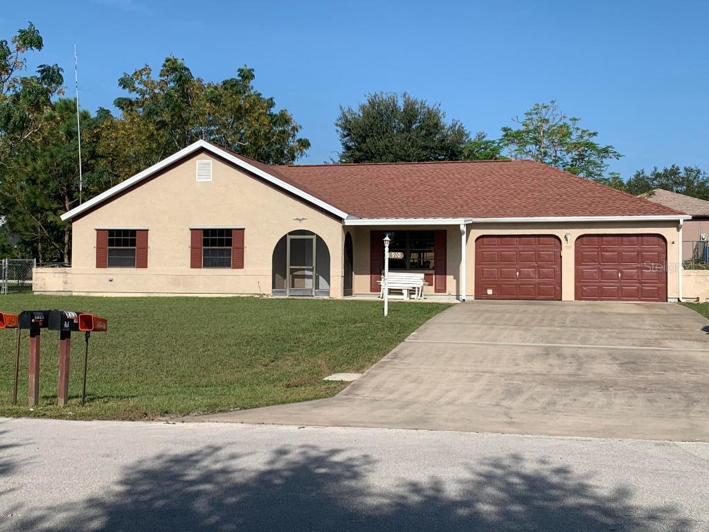 910 Hickory Rd., Ocala, FL 34472