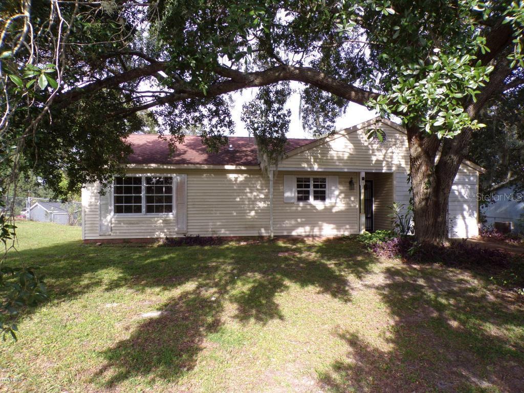 17 Oak Ct., Ocala, FL 34472