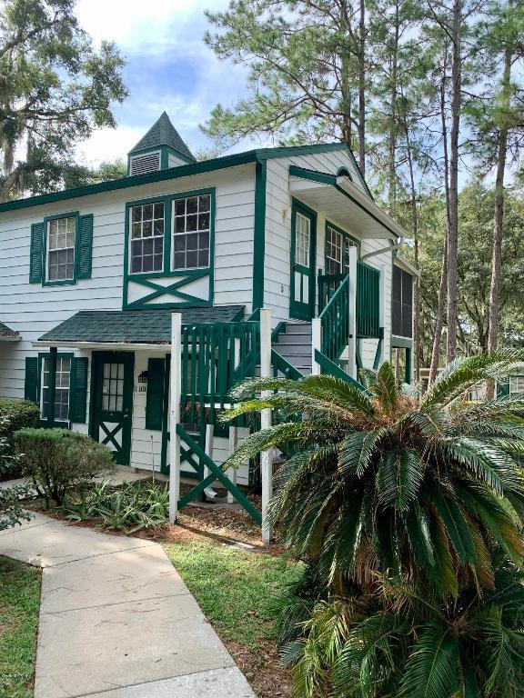 7947 Midway Drive Ter. #201, Ocala, FL 34472