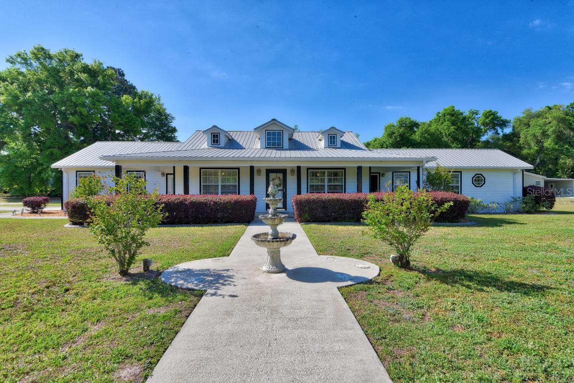 1410 NE 140 St., Citra, FL 32113