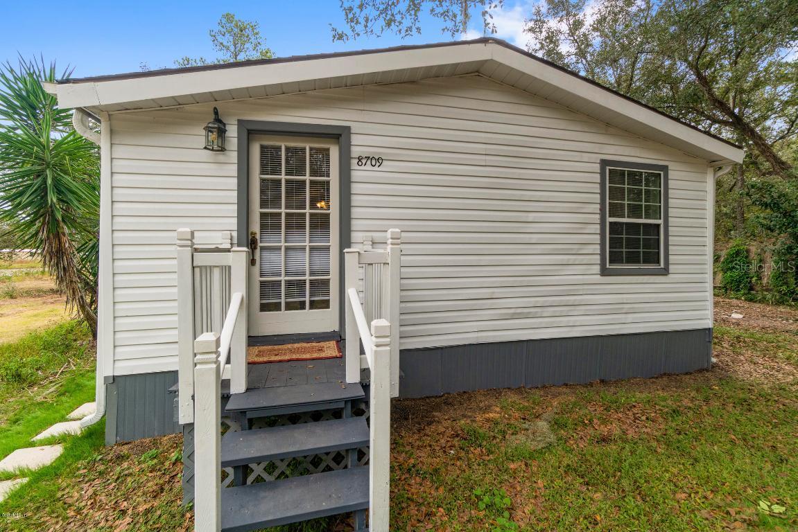 8709 SE 175th Ct., Ocklawaha, FL 32179