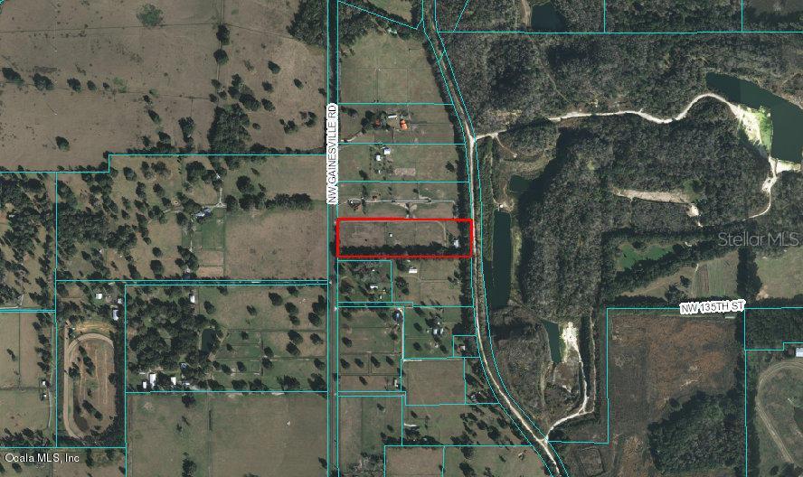13621 NW Gainesville Rd., Reddick, FL 32686