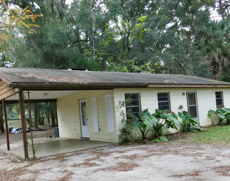 1720 NE 70 St., Ocala, FL 34479