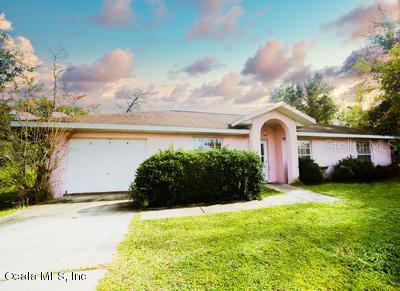 228 Oak Cir., Ocala, FL 34472