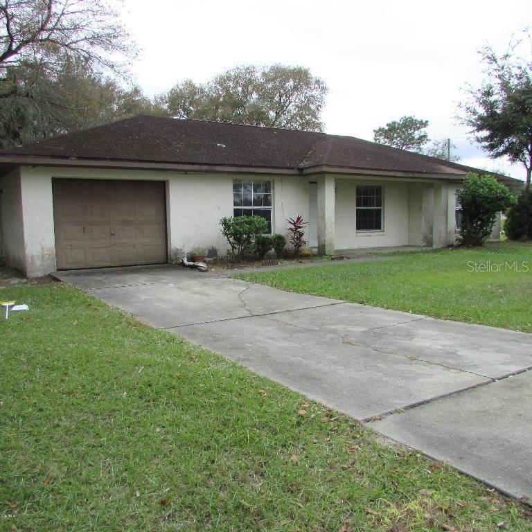 38 Cedar Rd., Ocala, FL 34472