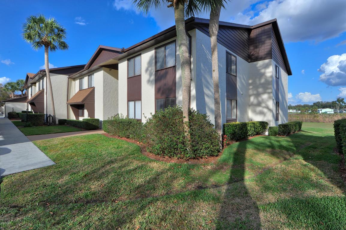 524 Fairways Cir. #A, Ocala, FL 34472