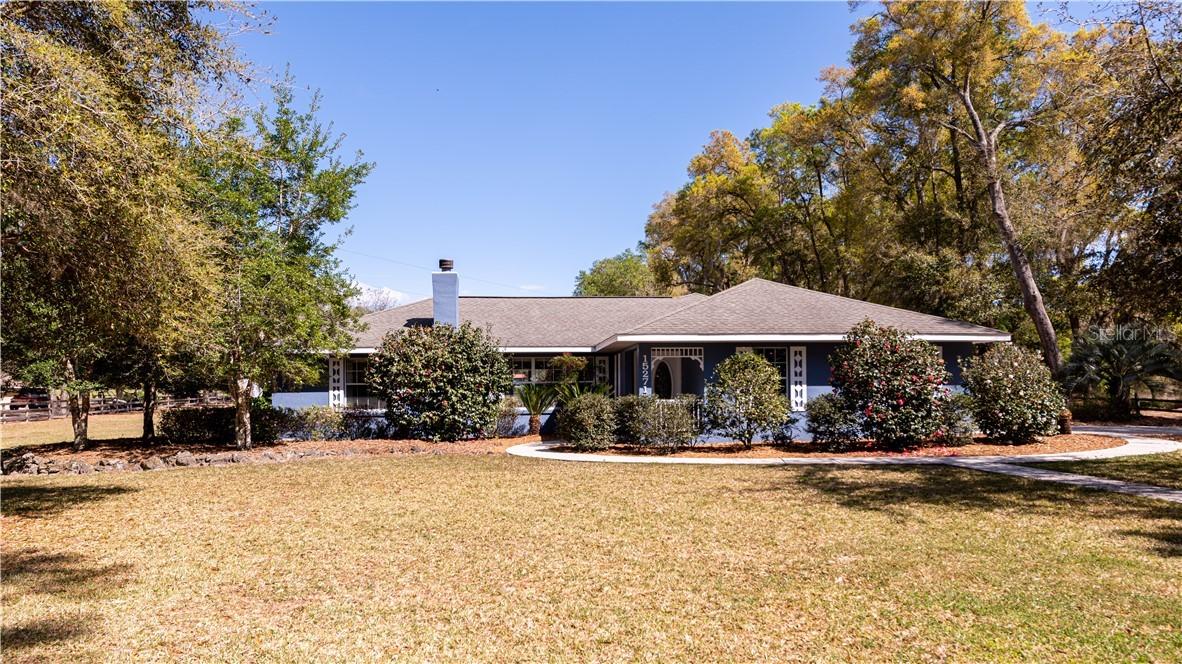 15271 SE 24 St Rd., Ocklawaha, FL 32179