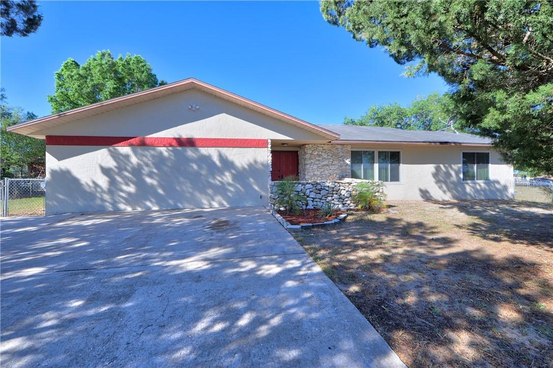 1050 SE Silver Rd., Ocala, FL 34472