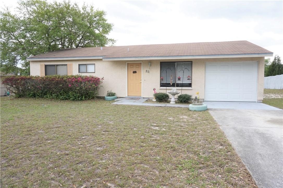 20 Oak Ct., Ocala, FL 34472