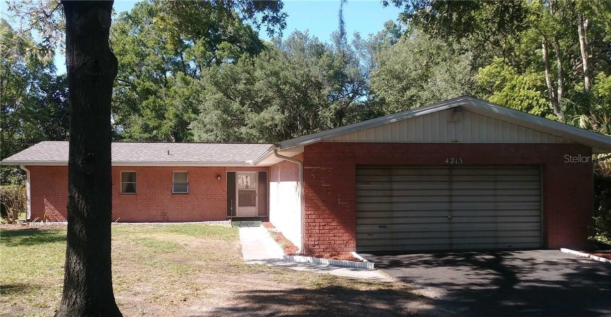4215 NE 7th St., Ocala, FL 34470