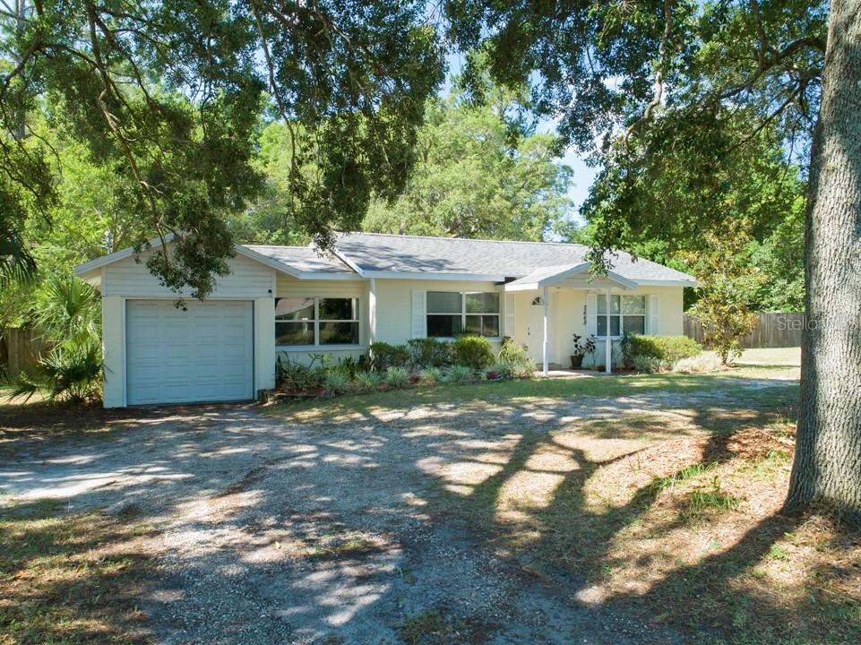 2448 NE 49 St., Ocala, FL 34479
